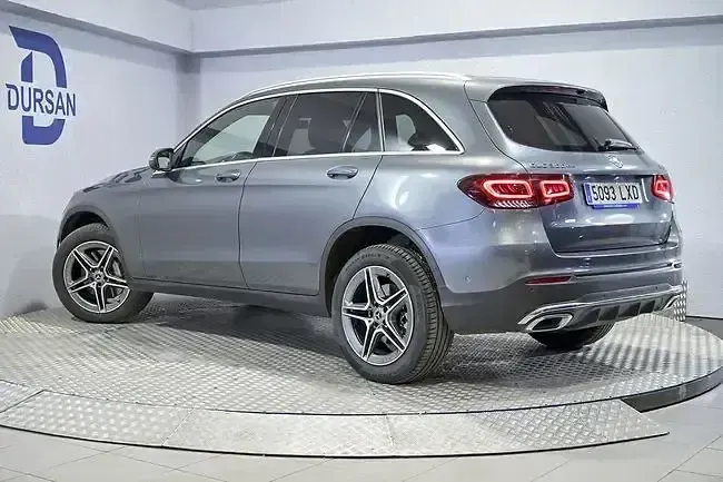 Usado Mercedes GLC300 333 CV (244 kW) 2022 Gris SUV