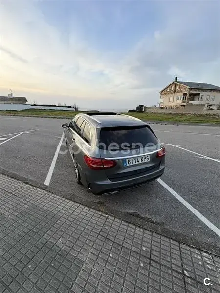 Usado Mercedes C220 170 CV (125 kW) 2018 Gris / plata Familiar