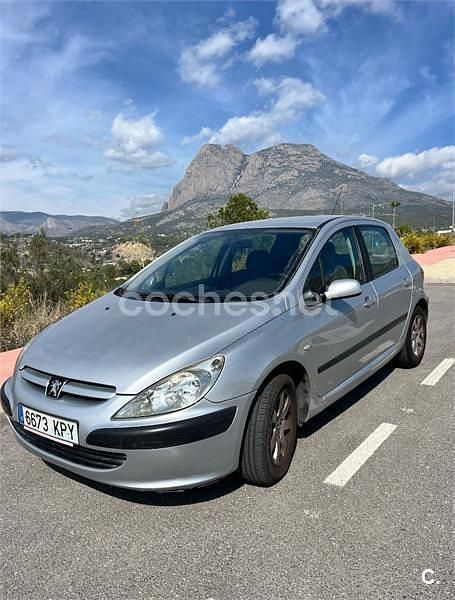 Gris / plata Usado 2002 Peugeot 307 Berlina | 2700 € (Precio justo) - Imagen 1/4