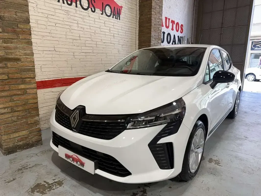 Nuevo Renault Clio Evolution 101 CV (74 kW) 2025 Blanco Utilitario