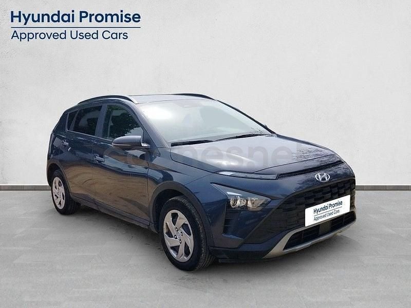 Usado Hyundai Bayon 84 HP (61 kW) 2022 Cinzento SUV