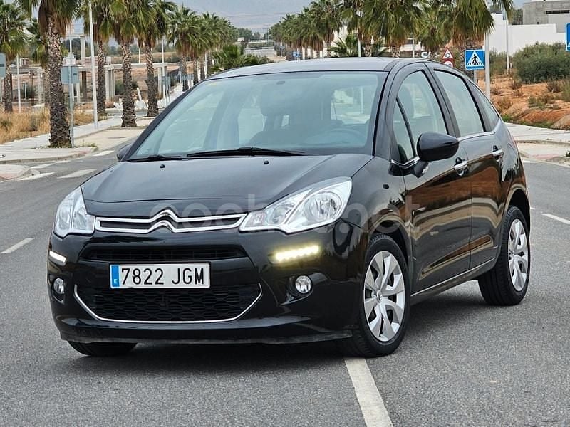 Negro Usado 2016 Citroën C3 PureTech Berlina | 6900 € (Buen precio) - Imagen 1/4