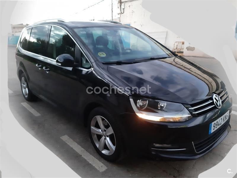 Usado VW Sharan Advance 177 CV (130 kW) 2015 Negro Monovolumen