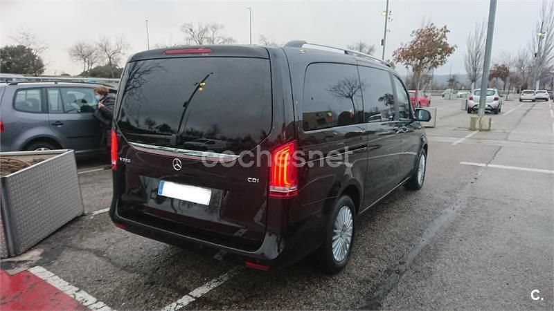 Usado Mercedes V220 163 CV (119 kW) 2015 Negro Monovolumen