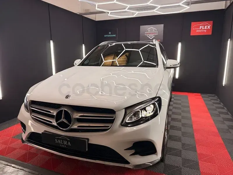 Usado Mercedes GLC250 204 CV (150 kW) 2019 Blanco SUV