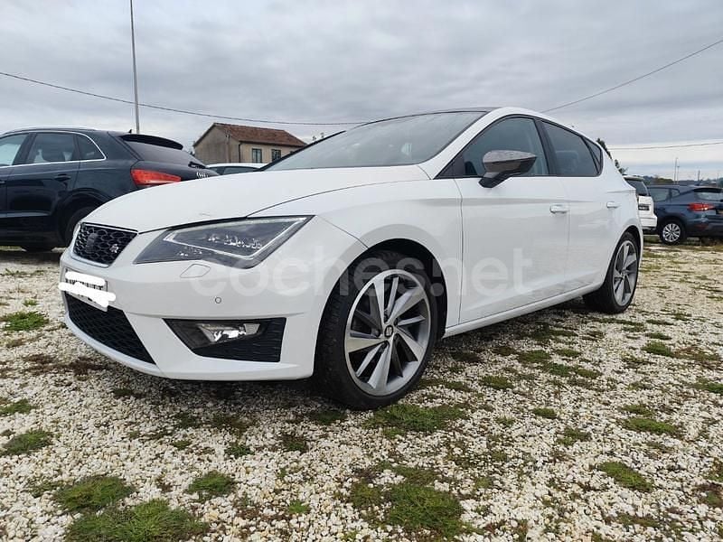 Blanco Usado 2015 Seat Leon FR Berlina | 15.900 € (Precio justo) - Imagen 1/4