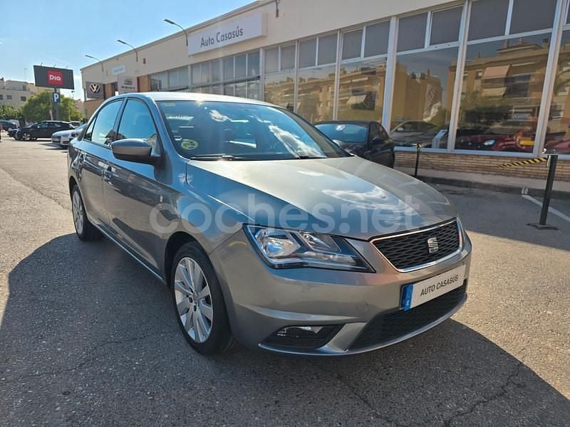 Gris / plata Usado 2013 Seat Toledo Style Berlina | 7900 € (Precio justo) - Imagen 1/4
