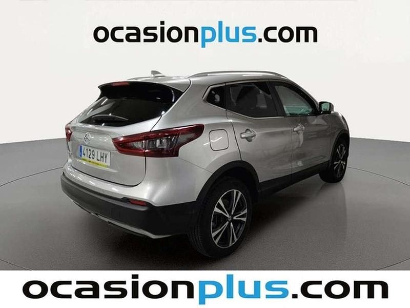 Usado Nissan Qashqai N-Connecta 140 CV (102 kW) 2020 Plateado SUV