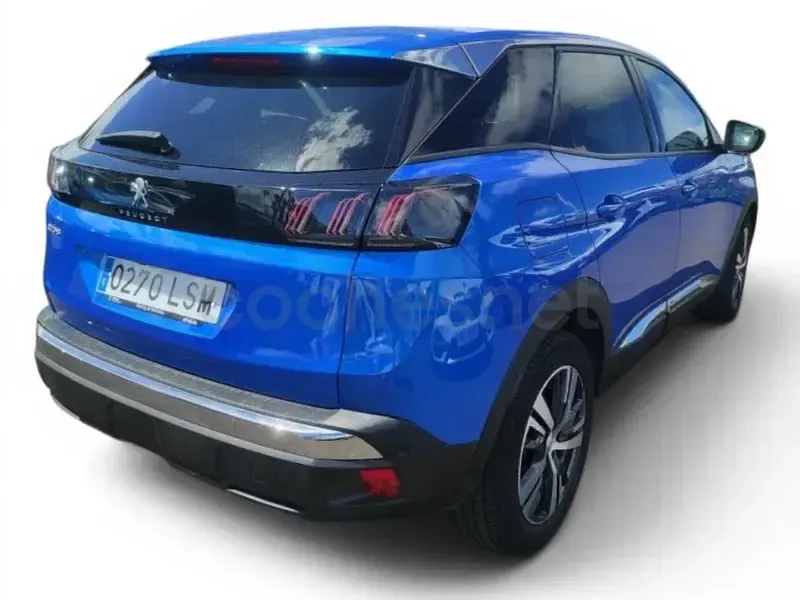 Usado Peugeot 3008 Allure 130 CV (95 kW) 2021 Azul SUV