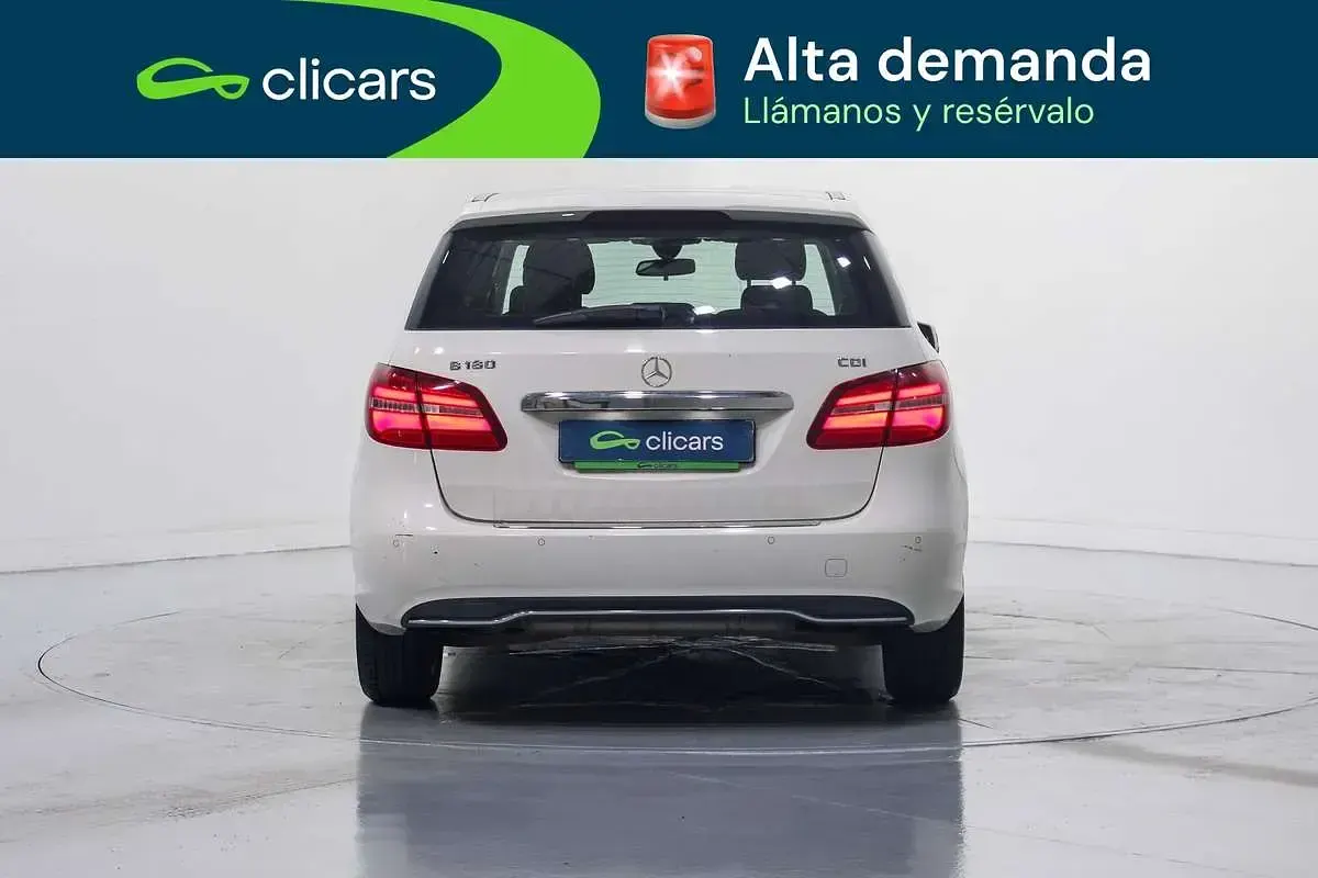 Usado Mercedes B180 109 CV (80 kW) 2015 Blanco Utilitario