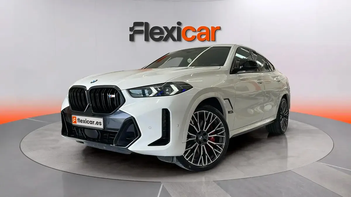 Usado BMW X6 M Sport 530 CV (389 kW) 2024 Blanco SUV