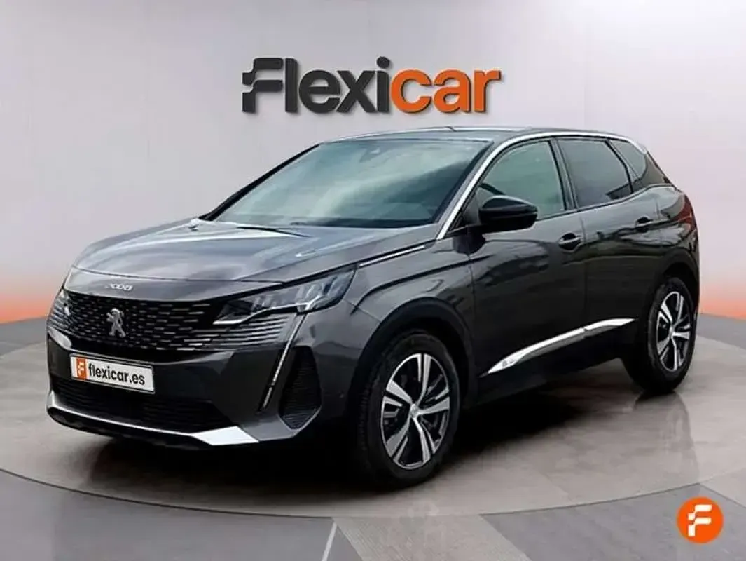 Usado Peugeot 3008 Allure 131 CV (96 kW) 2023 Amarillo SUV