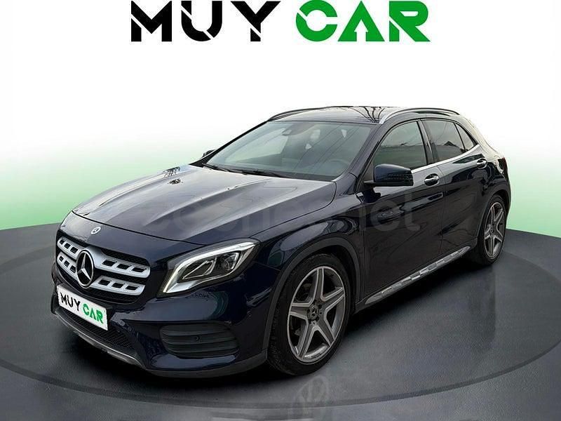 Usado Mercedes GLA200 136 CV (100 kW) 2017 Azul SUV