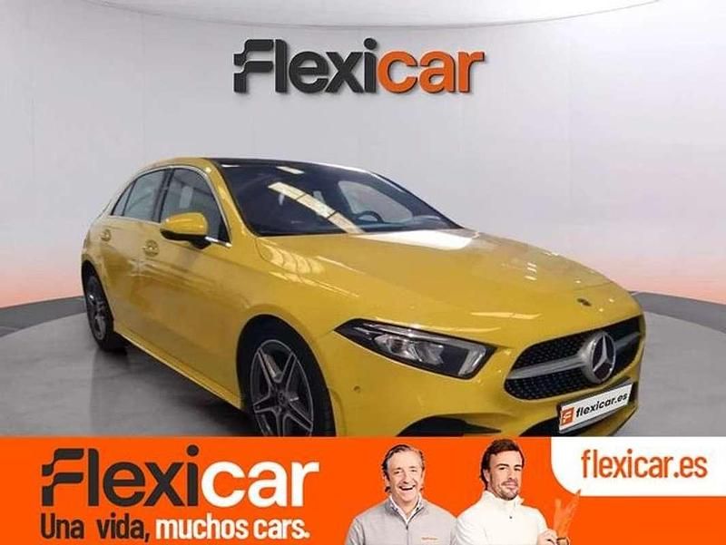 Usado Mercedes A180 109 CV (80 kW) 2021 Amarillo Utilitario