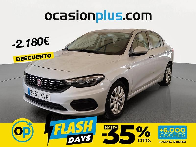 Usado Fiat Tipo Easy 95 CV (69 kW) 2019 Gris Berlina