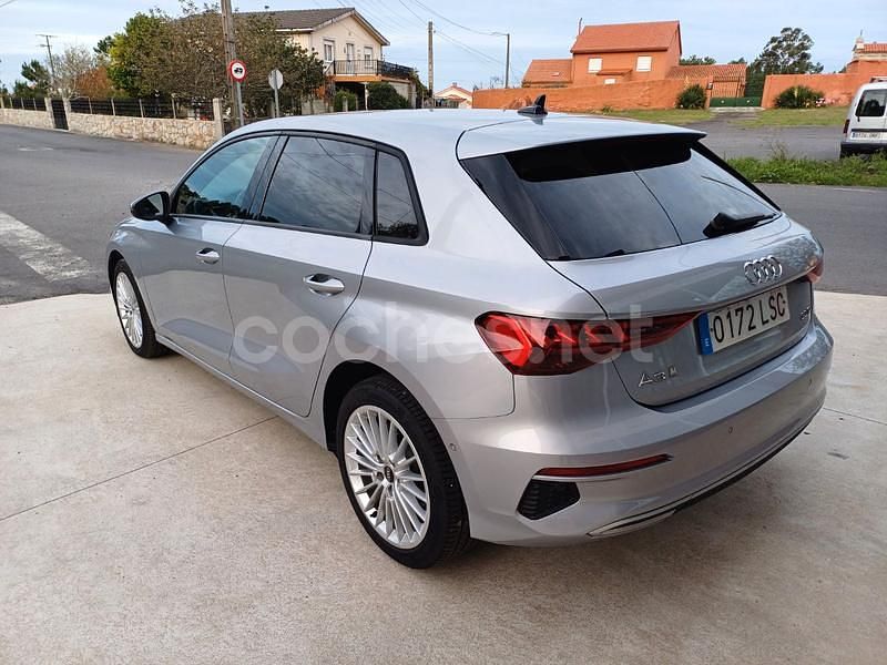 Usado Audi A3 Advanced Plus 116 CV (85 kW) 2021 Gris / plata Berlina