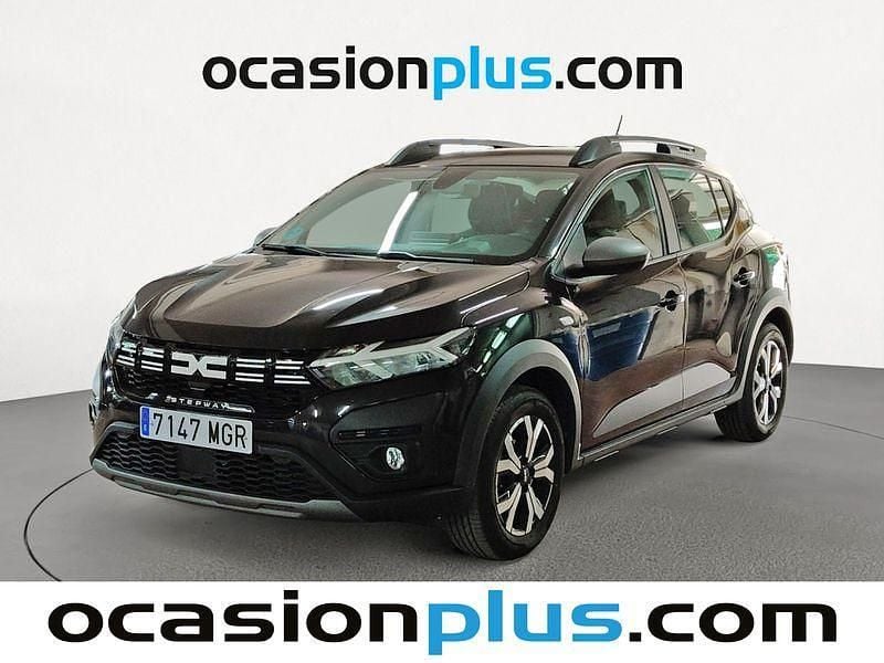 Negro Usado 2023 Dacia Sandero Expression Utilitario | 15.410 € (Precio justo) - Imagen 1/4