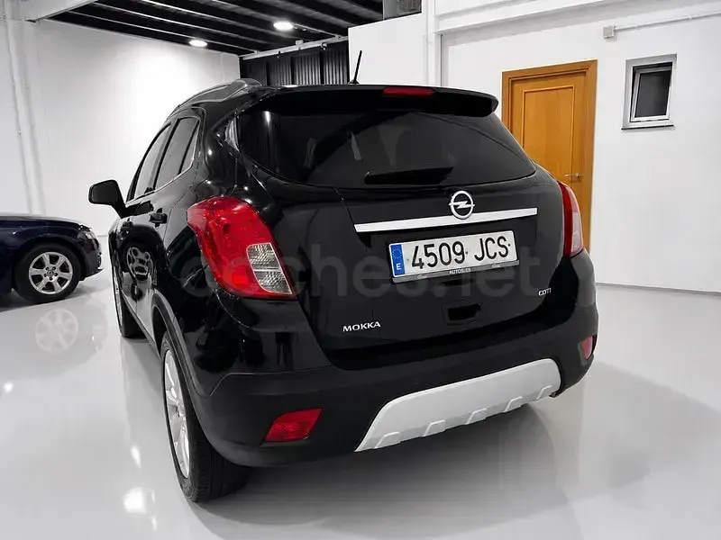 Usado Opel Mokka Excellence 136 CV (100 kW) 2015 Negro SUV