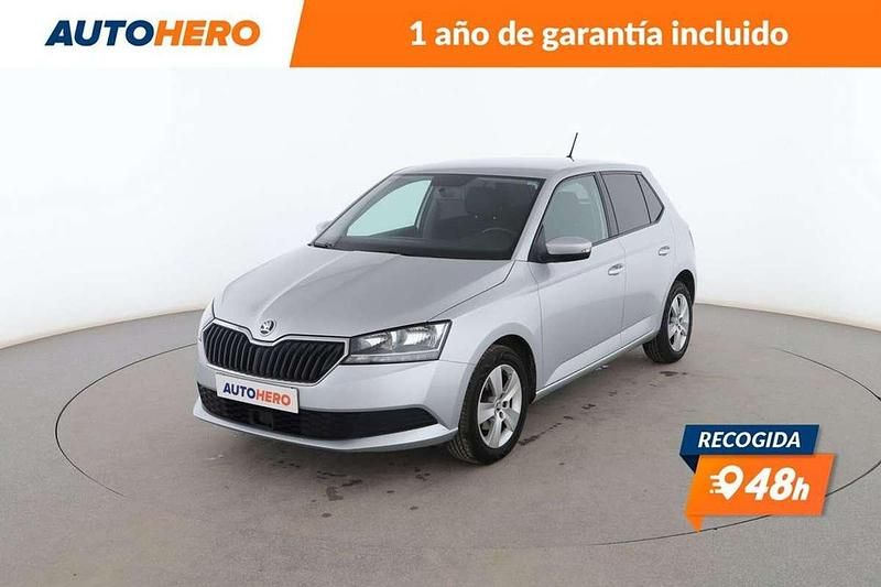 Gris Usado 2019 Skoda Fabia Ambition Utilitario | 9999 € (Precio justo) - Imagen 1/3