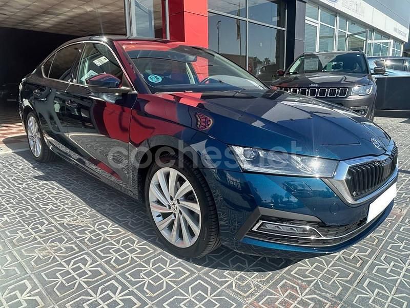 Azul Usado 2021 Skoda Octavia Style Berlina | 19.800 € (Precio justo) - Imagen 1/4