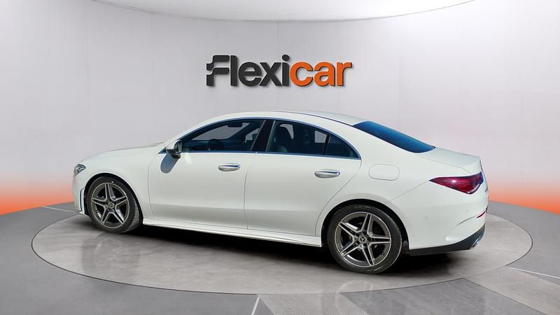 Usado Mercedes CLA180 136 CV (100 kW) 2021 Gris Berlina
