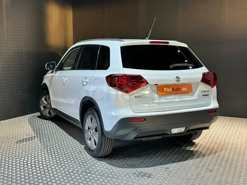 Usado Suzuki Vitara 129 CV (94 kW) 2023 Blanco SUV