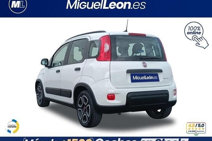 Usado Fiat Panda 70 CV (51 kW) 2022 Blanco Berlina