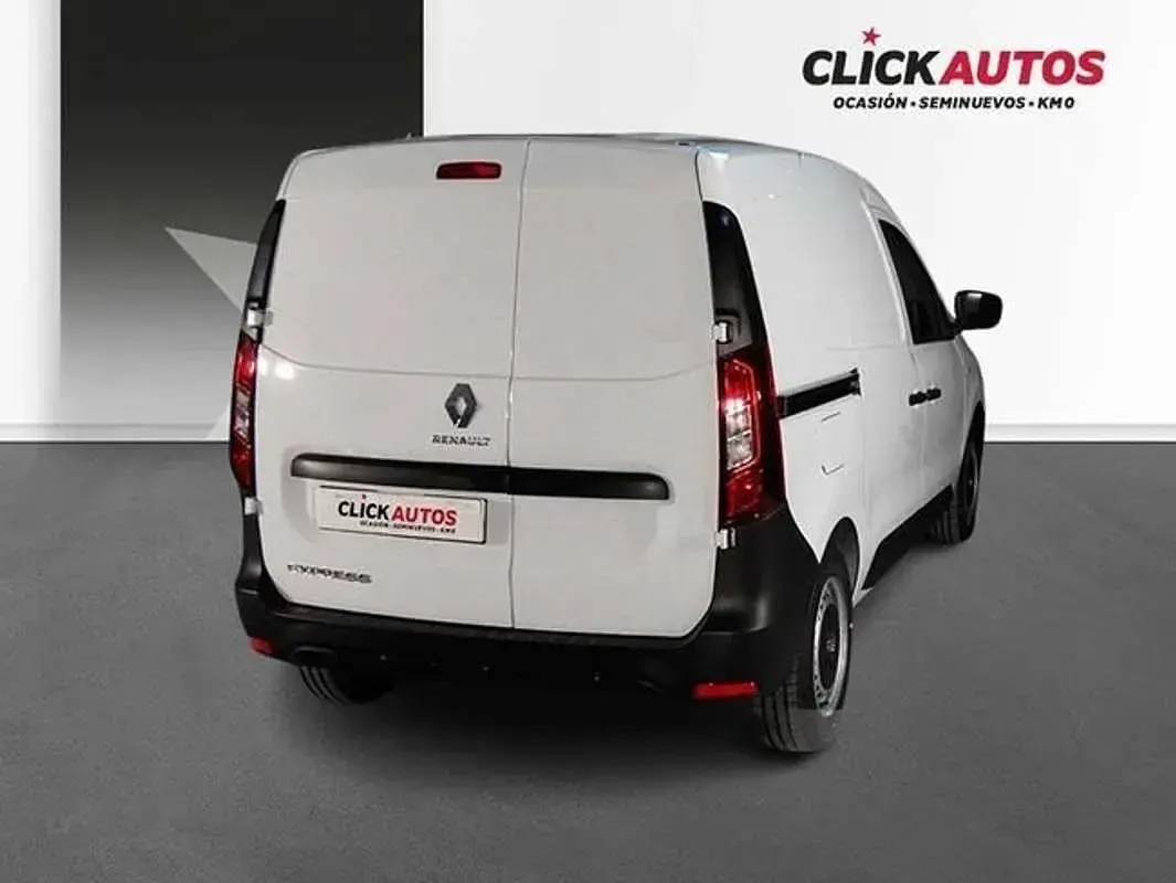 Usado Renault Kangoo 95 CV (69 kW) 2022 Blanco Monovolumen