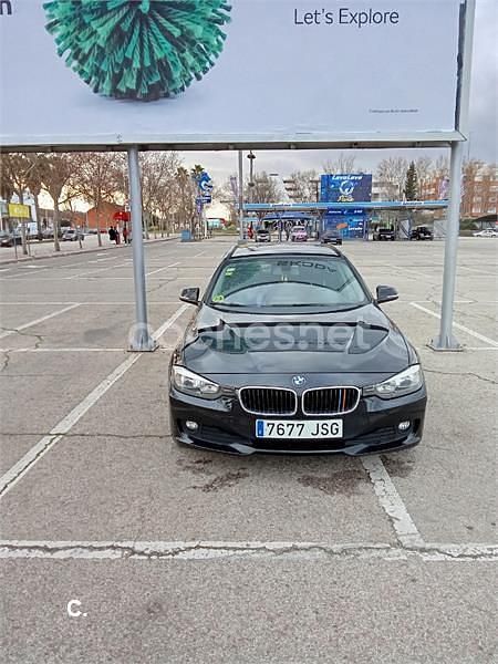 Usado BMW 318 143 CV (105 kW) 2013 Negro Familiar