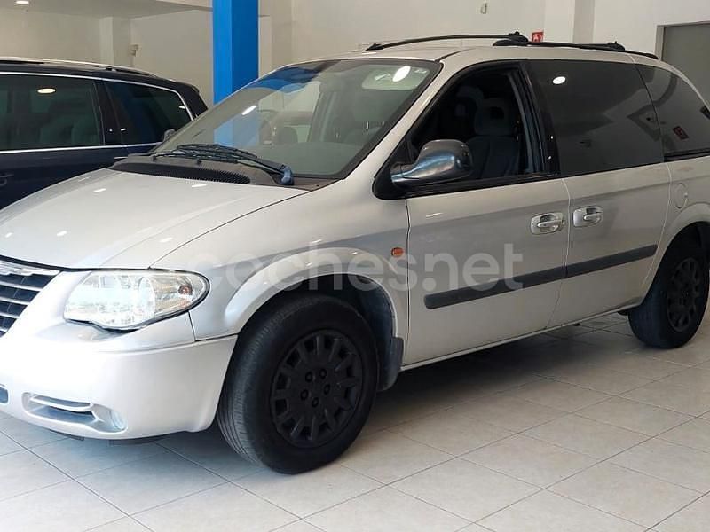 Gris / plata Usado 2005 Chrysler Voyager Monovolumen | 3690 € (Buen precio) - Imagen 1/4