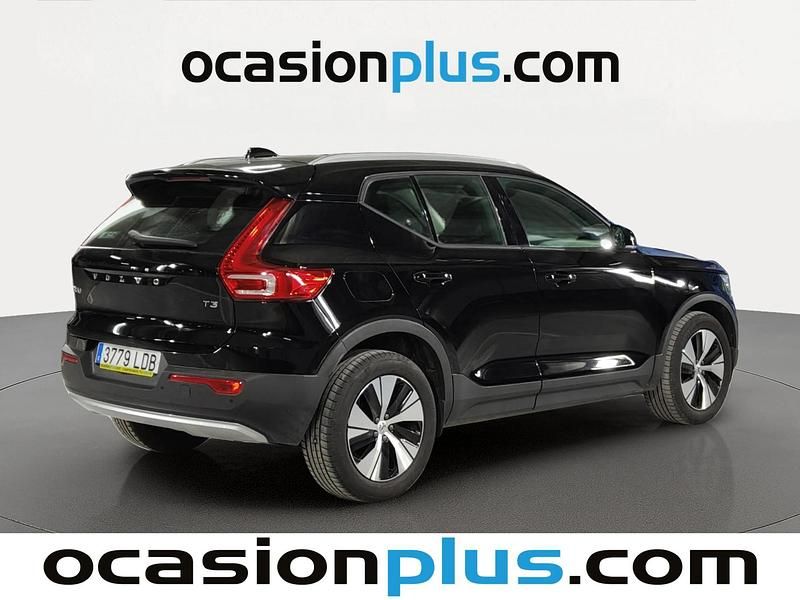 Usado Volvo XC40 Momentum 163 CV (119 kW) 2019 Negro SUV