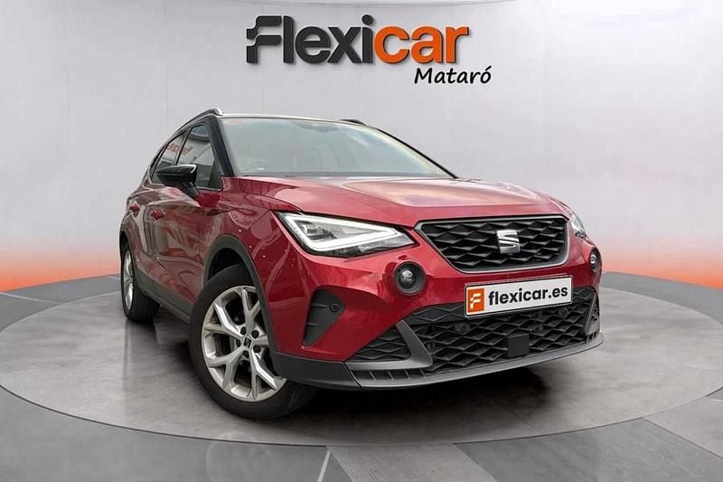 Rojo Usado 2021 Seat Arona FR SUV | 14.490 € (Precio justo) - Imagen 1/4