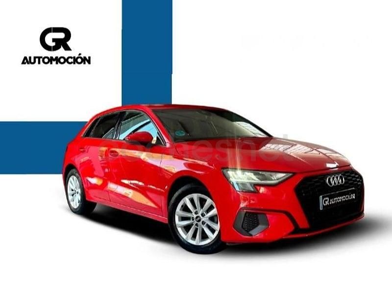 Usado Audi A3 110 CV (80 kW) 2021 Rojo Berlina
