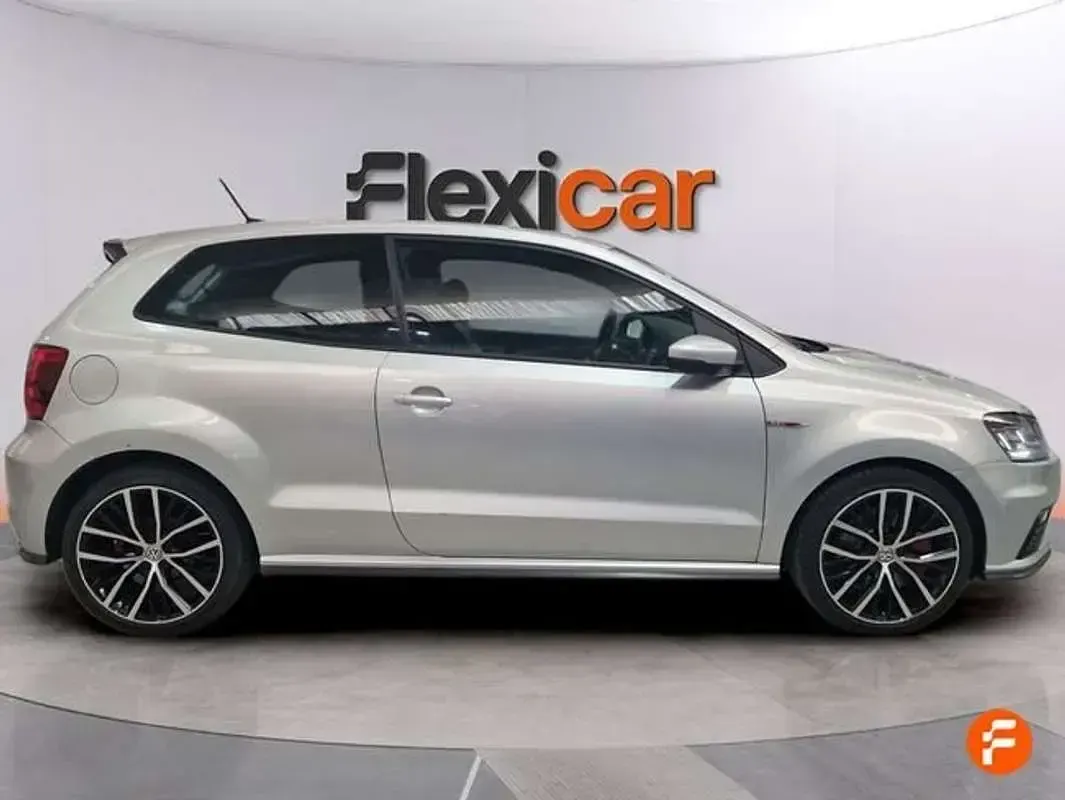 Usado VW Polo GTI 192 CV (141 kW) 2015 Gris Utilitario
