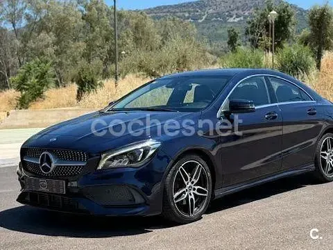 Usado Mercedes CLA200 136 CV (100 kW) 2018 Azul Coupe