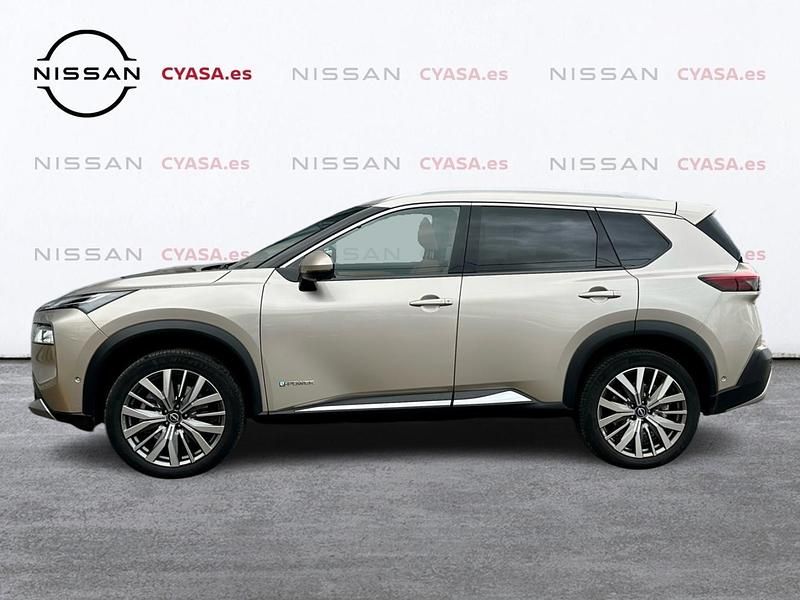 Usado Nissan X-Trail 213 CV (156 kW) 2022 Champagne silver SUV