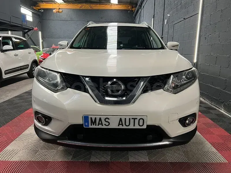 Usado Nissan X-Trail Tekna 130 CV (95 kW) 2017 Blanco SUV