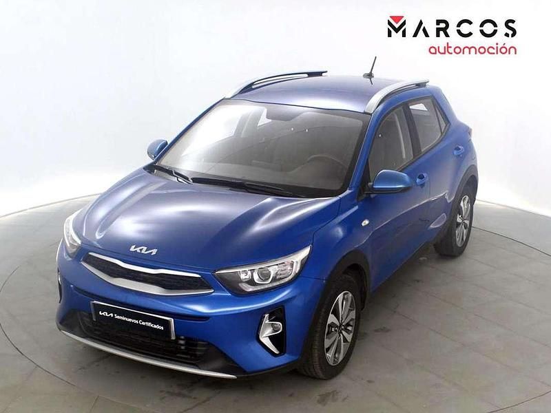 Azul Usado 2024 Kia Stonic SUV | 16.500 € (Precio justo) - Imagen 1/4