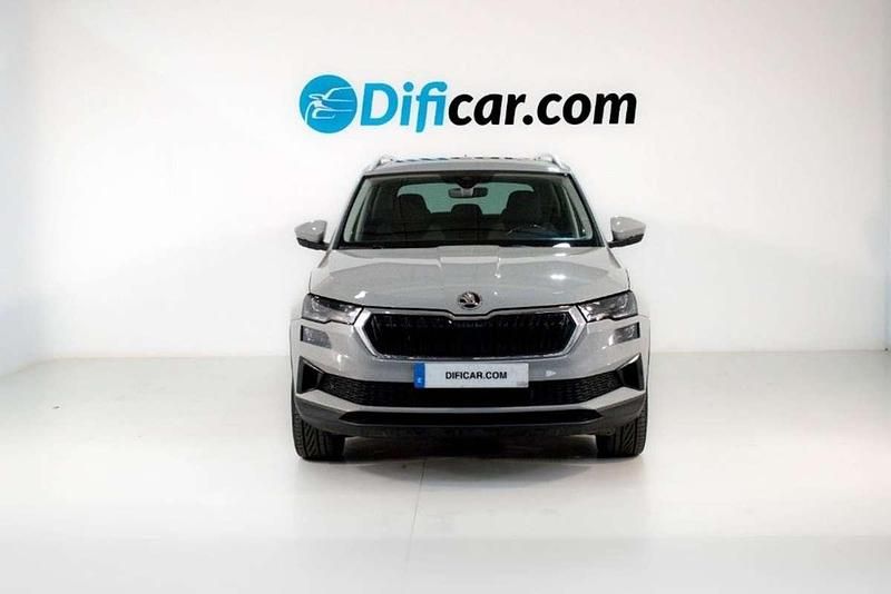 Usado Skoda Karoq Ambition 150 CV (110 kW) 2024 Gris SUV