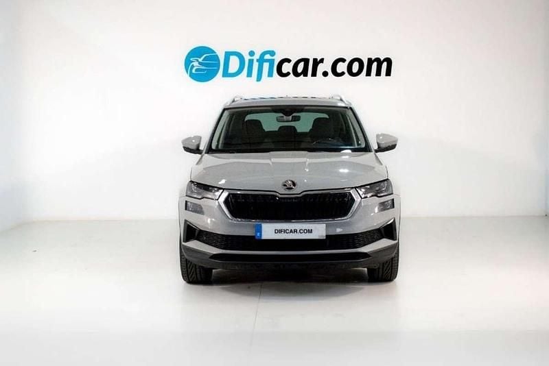 Usado Skoda Karoq Ambition 150 CV (110 kW) 2024 Gris SUV