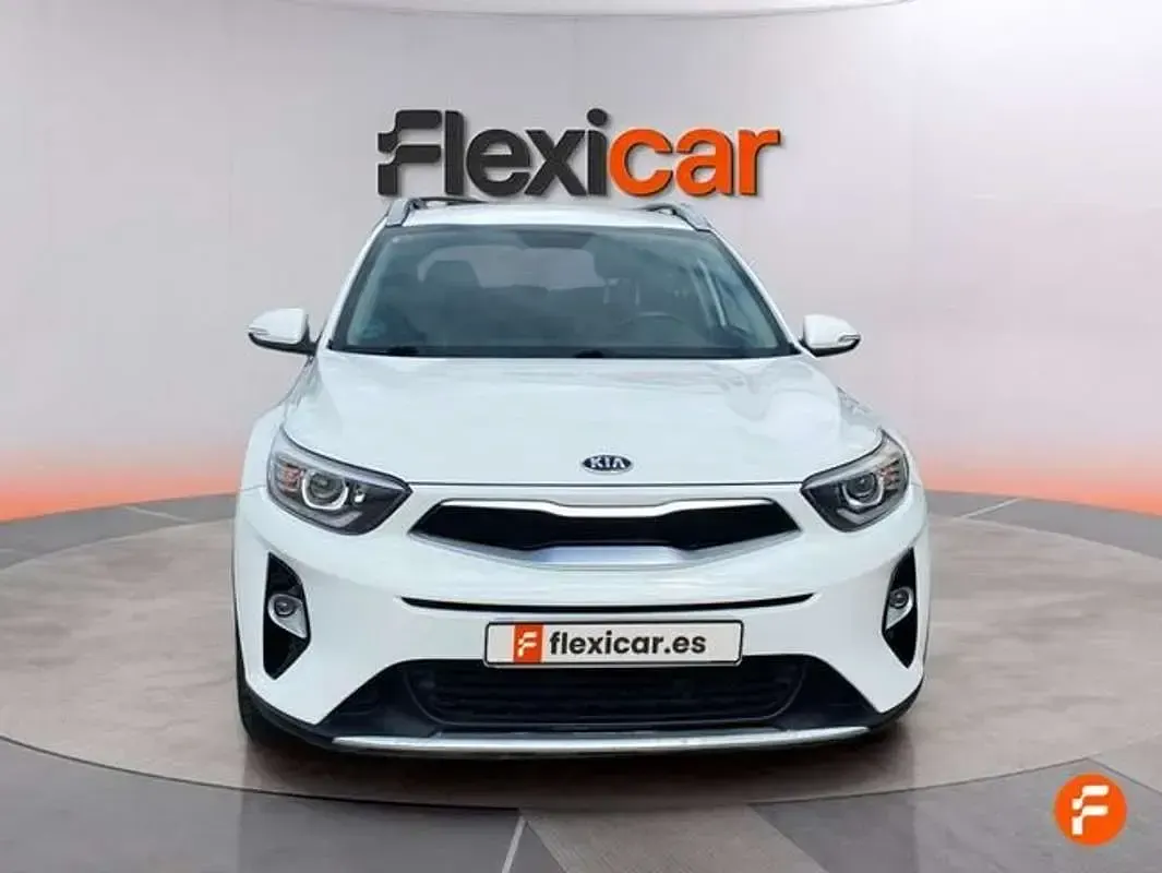 Usado Kia Stonic 136 CV (100 kW) 2019 Blanco SUV