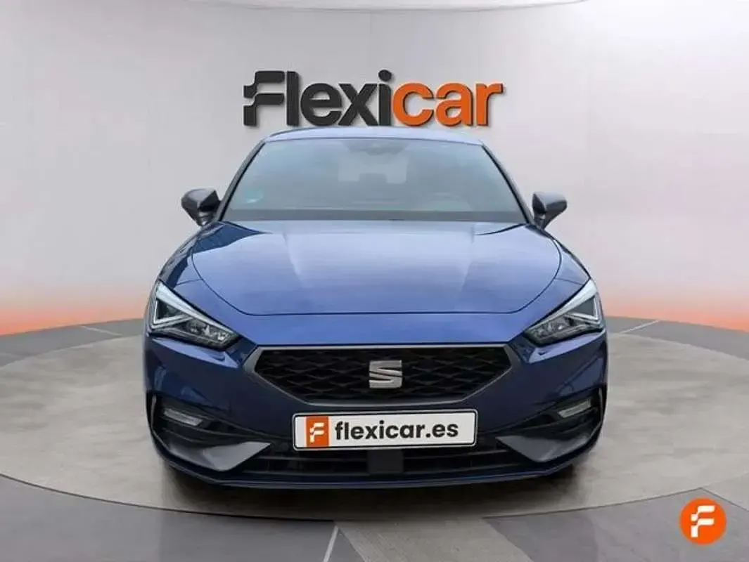 Usado Seat Leon ST FR 150 CV (110 kW) 2020 Azul Familiar
