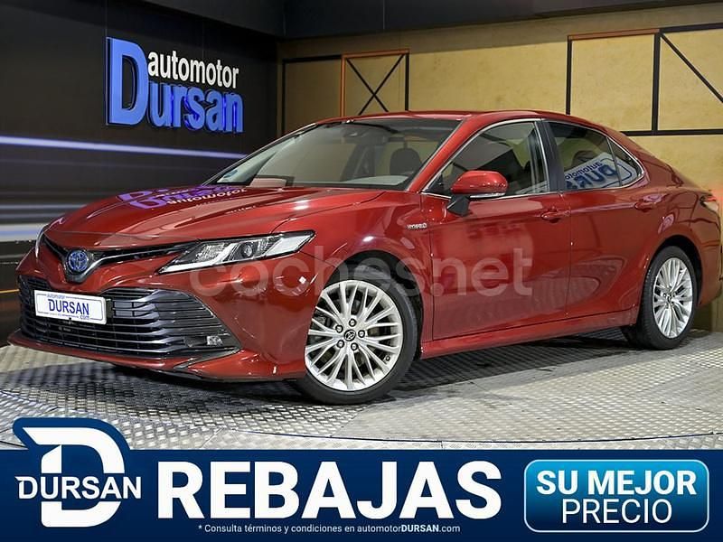 Rojo Usado 2020 Toyota Camry Advance Berlina | 25.890 € (Precio justo) - Imagen 1/4