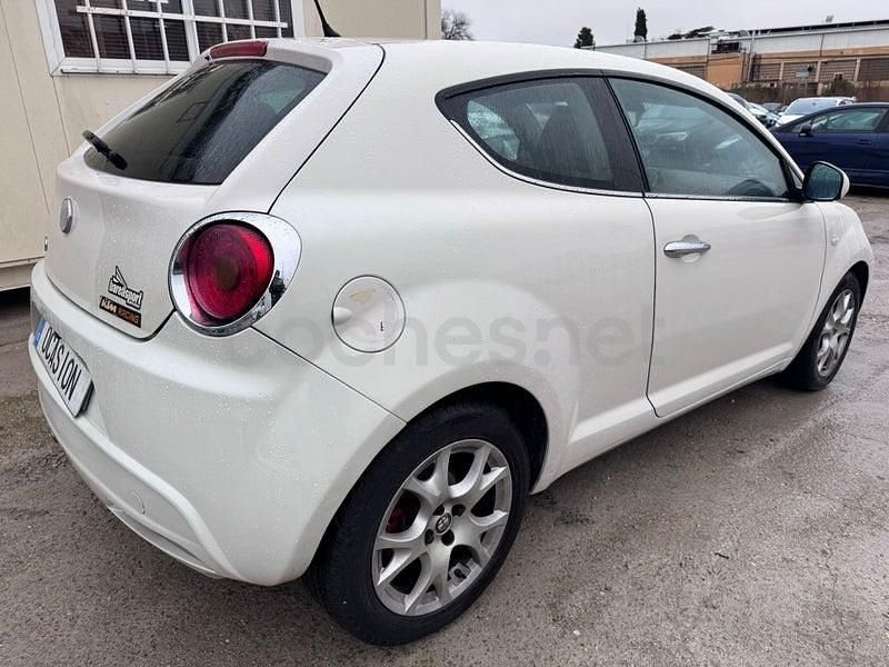 Usado Alfa Romeo MiTo Distinctive 120 CV (88 kW) 2008 Blanco Utilitario