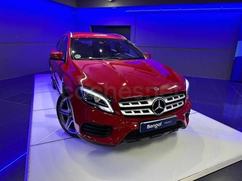 Usado Mercedes GLA220 177 CV (130 kW) 2019 Rojo SUV