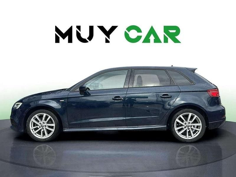 Usado Audi A3 Sportback S-Line 116 CV (85 kW) 2020 Azul Utilitario