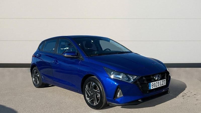 Azul Usado 2022 Hyundai i20 Berlina | 14.500 € (Precio justo) - Imagen 1/4