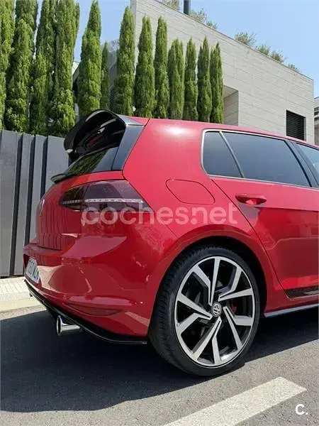 Usado VW Golf VII GTI Clubsport 265 CV (194 kW) 2017 Rojo Berlina