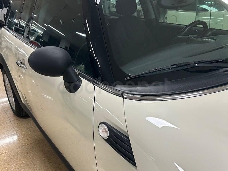 Usado Mini ONE 98 CV (72 kW) 2011 Beige Utilitario