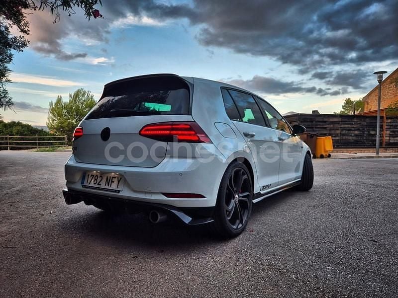 Usado VW Golf VII GTI 290 CV (213 kW) 2019 Blanco Berlina
